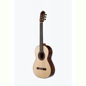 Altamira guitare classique L'orpheo 7-8 livrée en étui